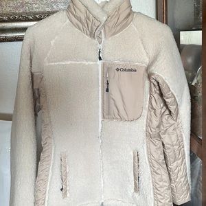 North face Sherpa fleece jacket women’s